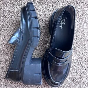 Crown Vintage Sage penny loafer